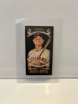 Lot of 30 Baseball Cards