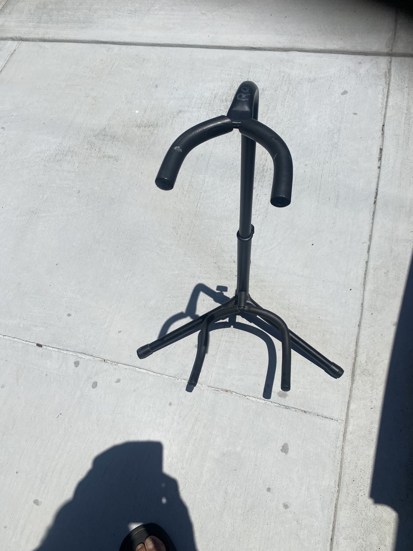 Guitar Stand