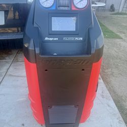 Snap On A/C Machine