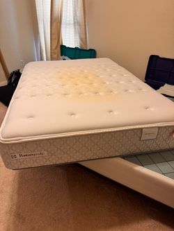 Full Size Bed