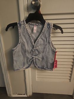 Girl vest