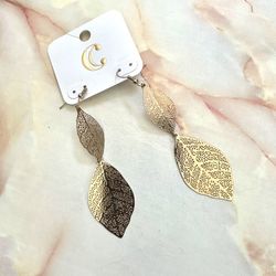 Charming Charlie Gold Tone Leaf Statement Earrings 