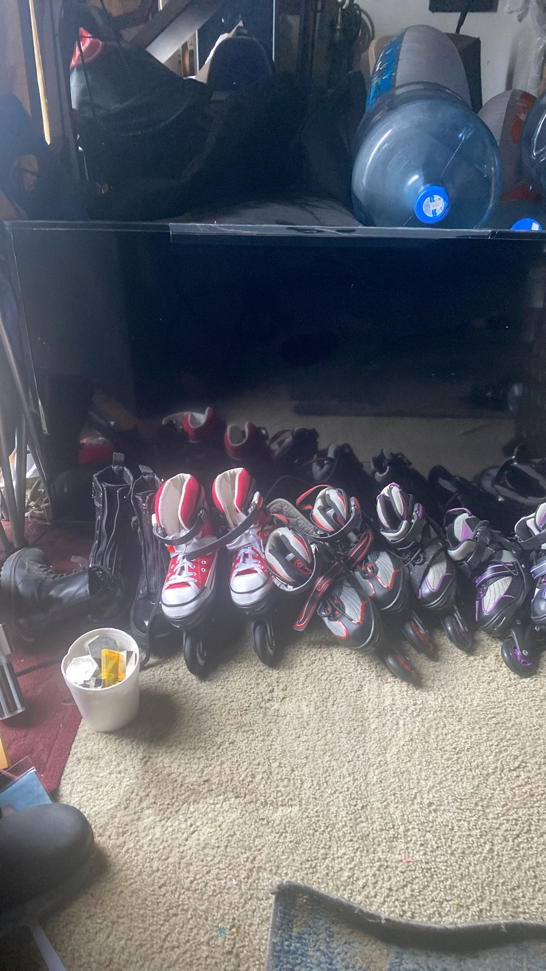 Tv Behind The Skates