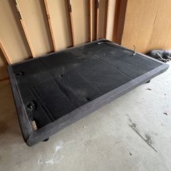 Bed Ergonomic Queen Serta