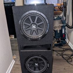 2 Kicker 10s And Pioneer Double Din Radio
