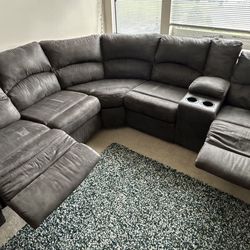 Sectional Reclining Sofa