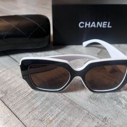 Woman’s Sunglasses 