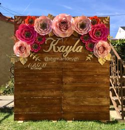 Paper flowers • Backdrops