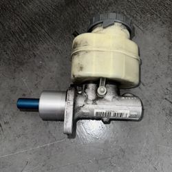 Master Cylinder  