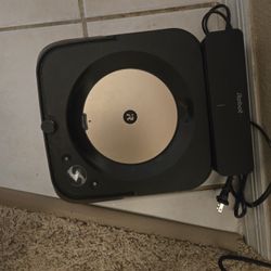 Irobot  Braava Jet M6 Mop