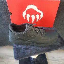 Wolverine Slip Resistant Work  Shoes 