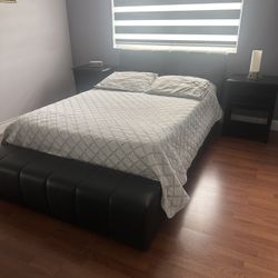 Cama Colchon 2 Mesas de Noche