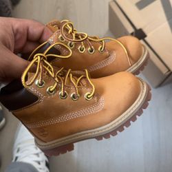 Timberlands Kid size 6C