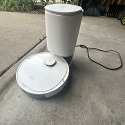 DEEBOT Vacuum Cleaner 