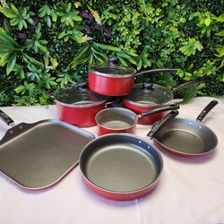 Red Nonstick Cookware Set Pots Pans Glass Lids Frying Pans Griddle 9 Piece Set