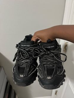 Balenciaga tracks 38