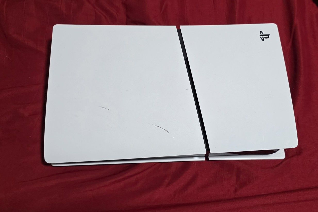 Slim PS5 Digital