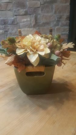 Decorative artificial plant