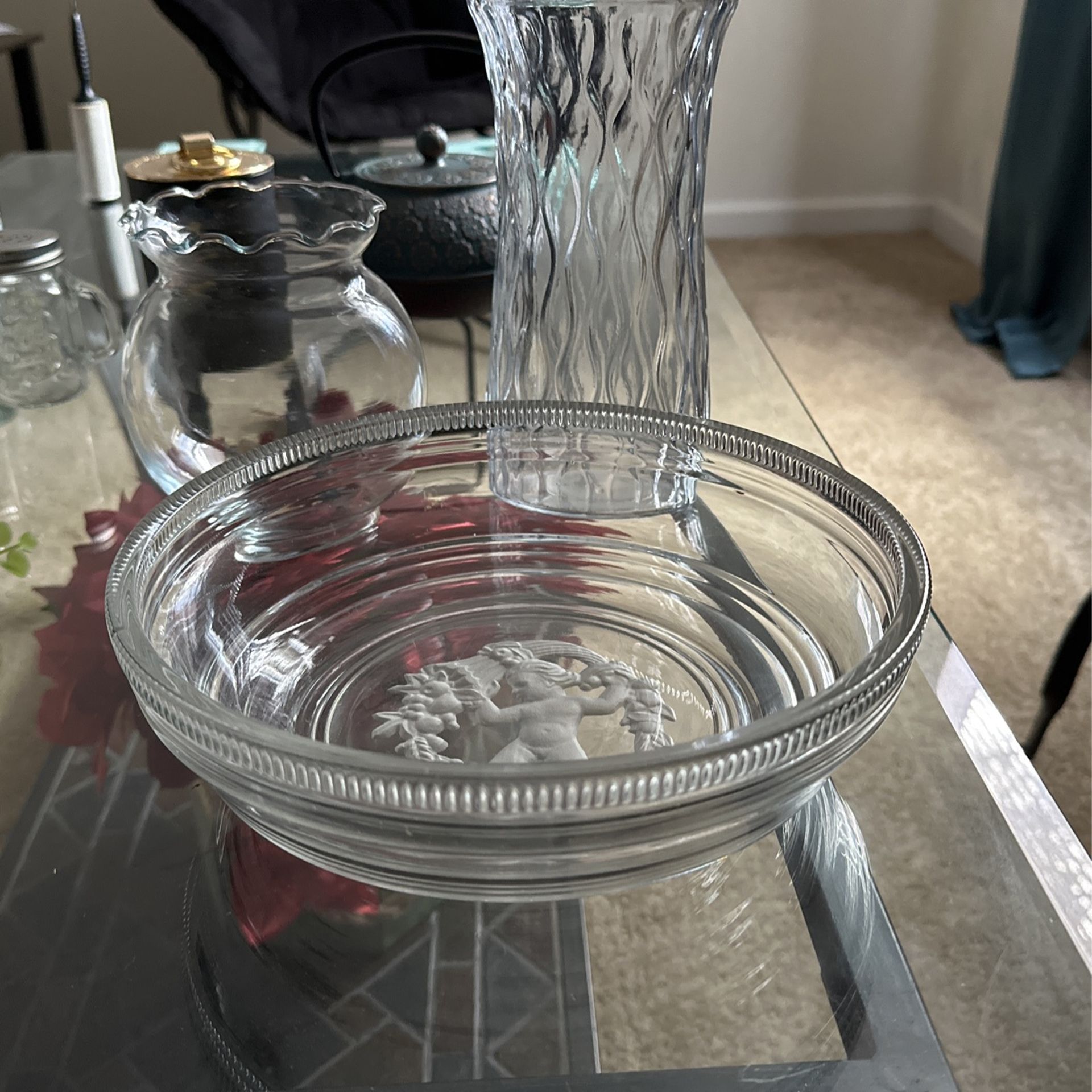 Glasswares x3