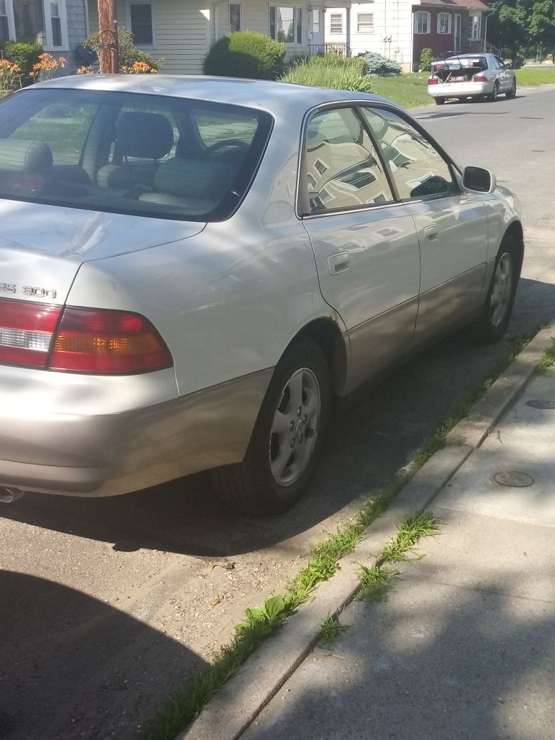 1998 Lexus ES 300