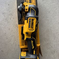 Dewalt Multi Tools 