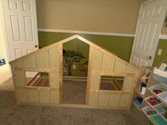 Toddler floor bed