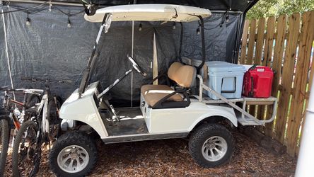 Golf cart