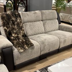 Priam Power Reclining Living Room Set
by FoA💫2pc Set: Sofa +Love💳Financing Options 