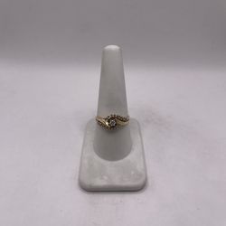 14kt Gold Diamond Engagement Style Ring 