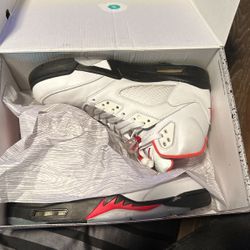 Fire Red Retro Jordan 5s 