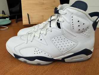 Air Jordan 6 White Midnight Navy Sneakers