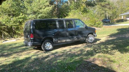 2006 Ford E-350