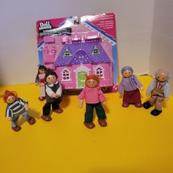 Toy Doll's In Wood And Accessories 