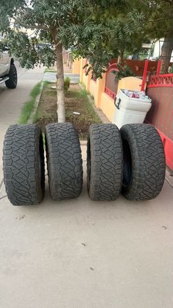 NeedleRipper Tires 35x12.50 R20LT