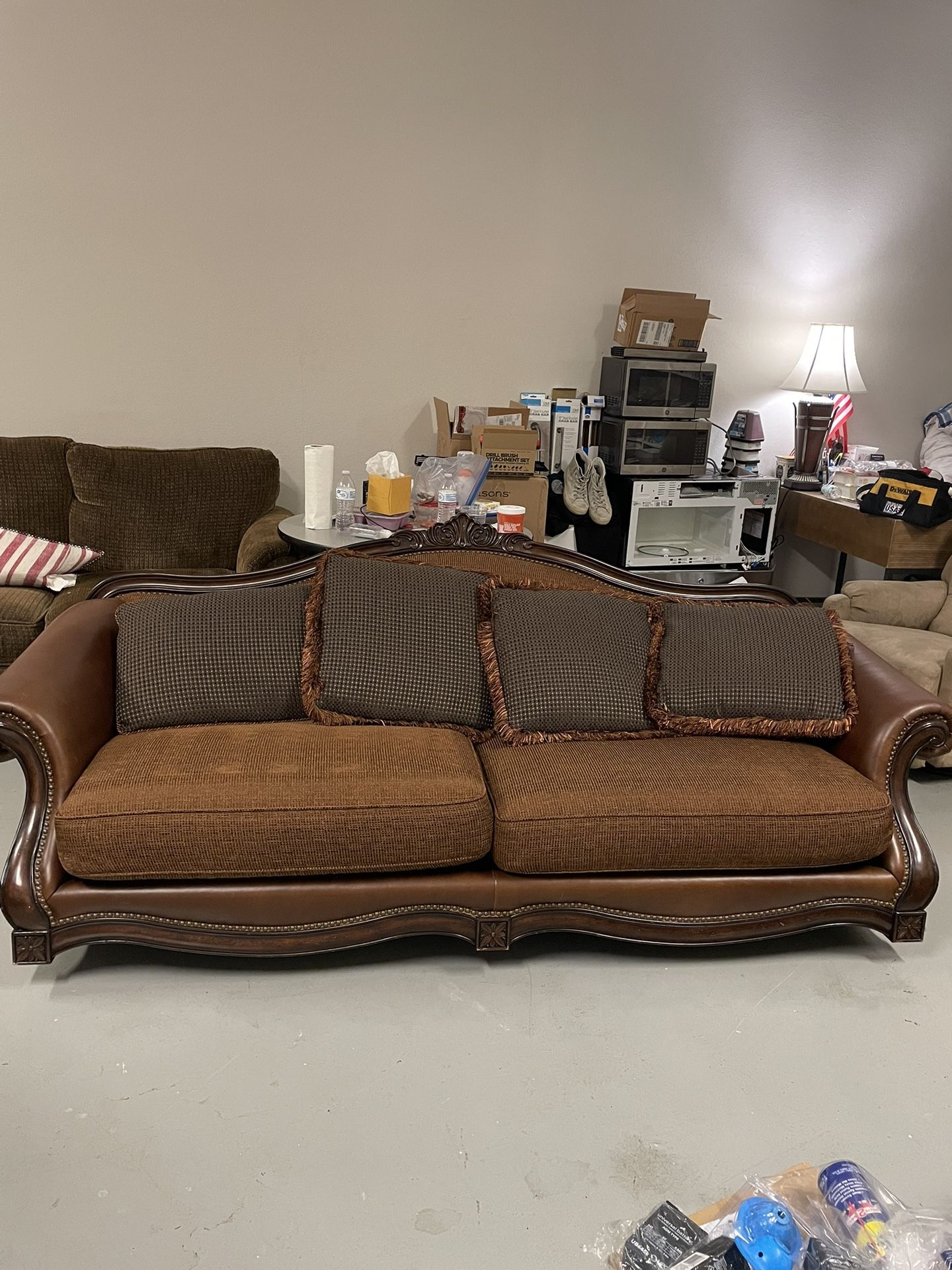 Havertys Couch