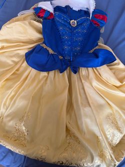Snow White dress