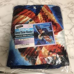 Super Soft Fleece Throw blanket