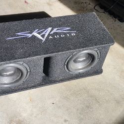 Skar Audio SDR-2X10D4 Loaded Subwoofer Enclosure
