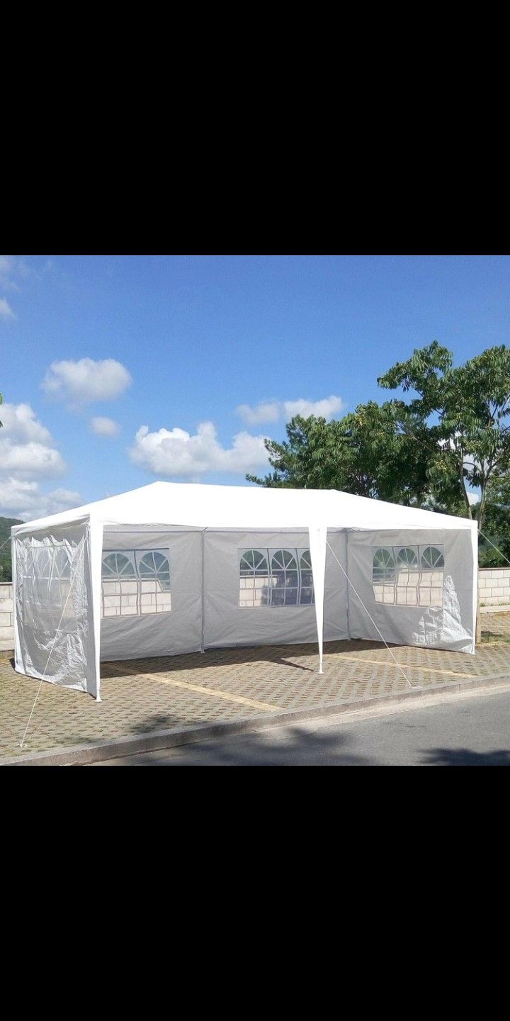 Size Extra Large Huge Big Family Enclosed Shelter Event Party Big 10x20 Tent New ๐ 150 only 1 more left New. Strong. Stabilized. With removable side