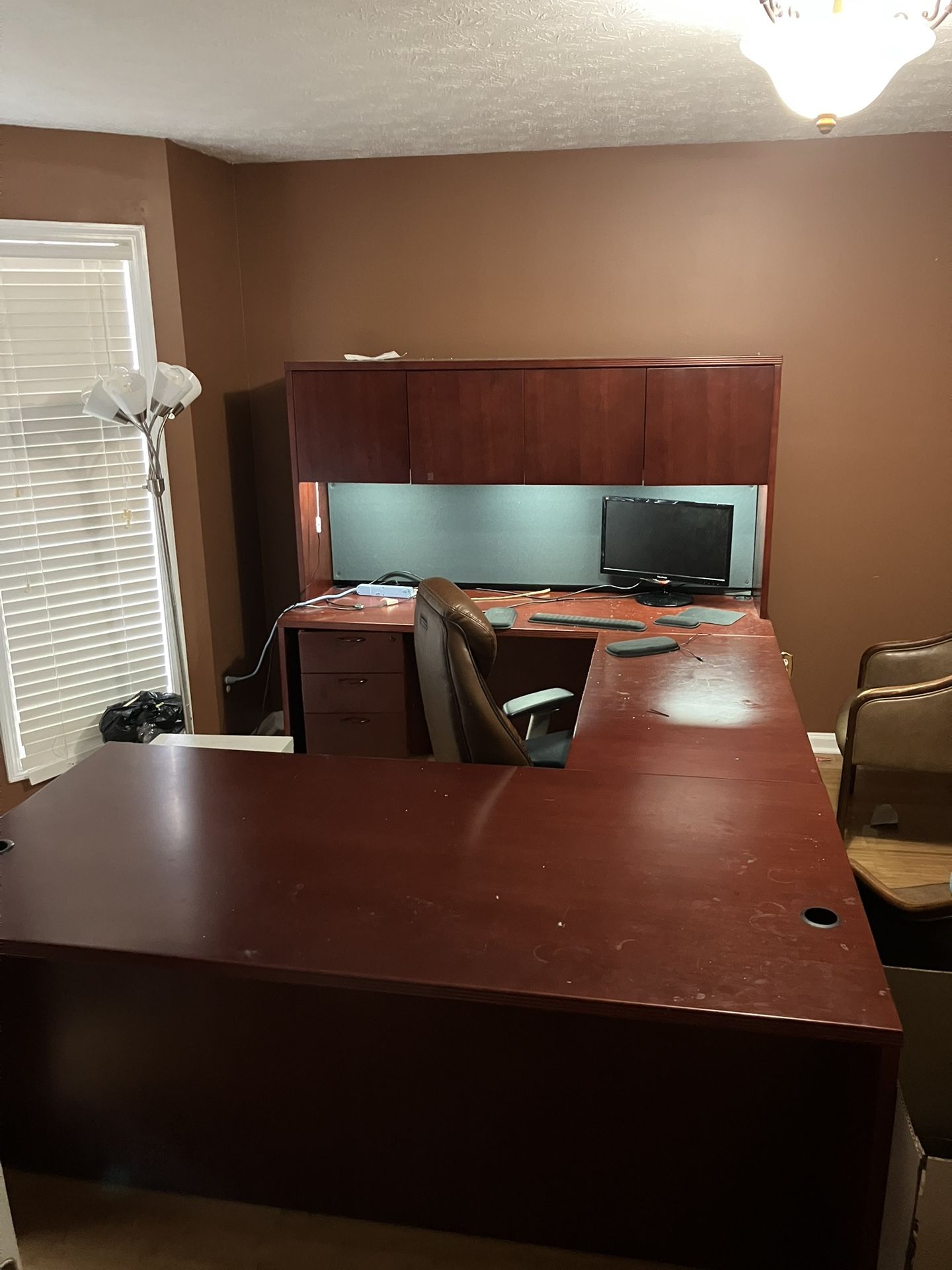 Office Desk
