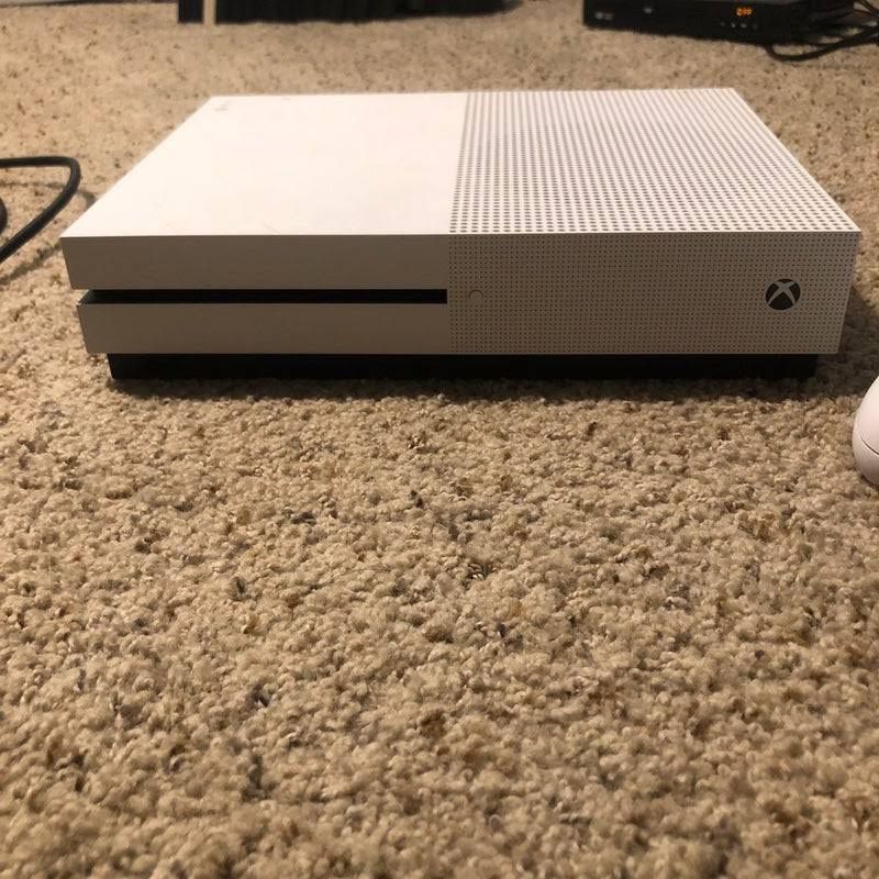 Xbox One S