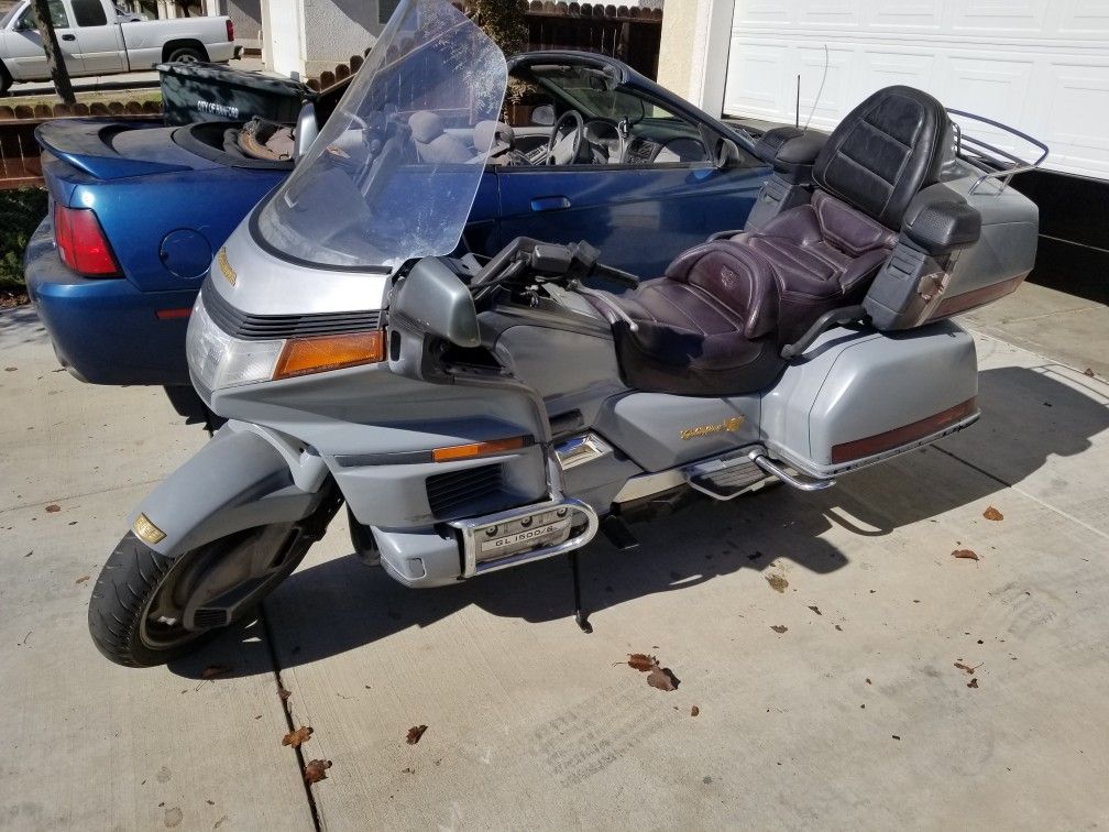 Honda Goldwing GL1500 Runs PERFECTLY!