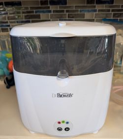 Dr Brown's baby bottle sterilizer