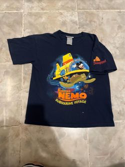 VTG Y2K Disney’s Pixar Finding Nemo Submarine Voyage Kids Youth T-Shirt L
