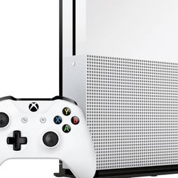 Xbox one s 1tb Disc Like New With Box