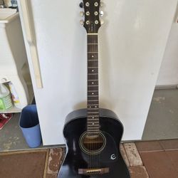 Gibson Epiphone
6 string
