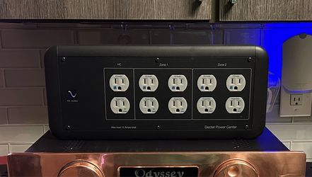 PS Audio Dectet Power Center