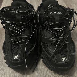balenciaga tracks