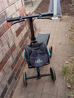 Knee scooter (orthopedic) Used