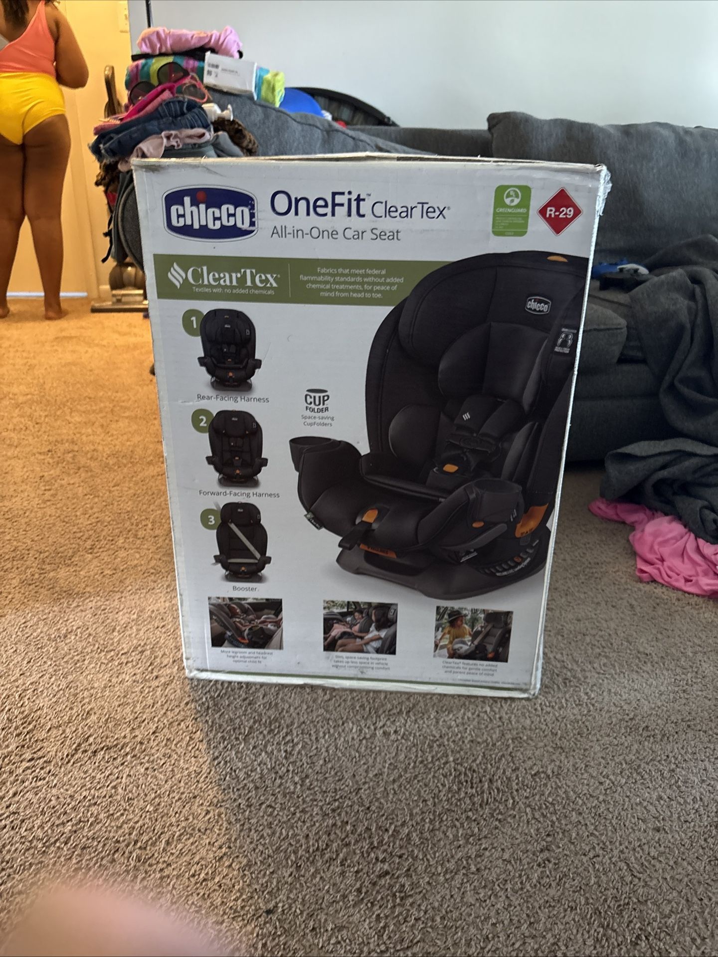 2x Chicco OneFit ClearTex All-in-One Car Seat, Obsidian, Model 0(contact info removed)070 - Pick Up or Delivery